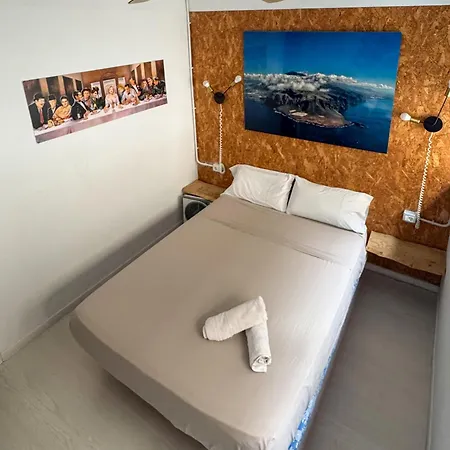 Tenerife Experience ゲストハウス